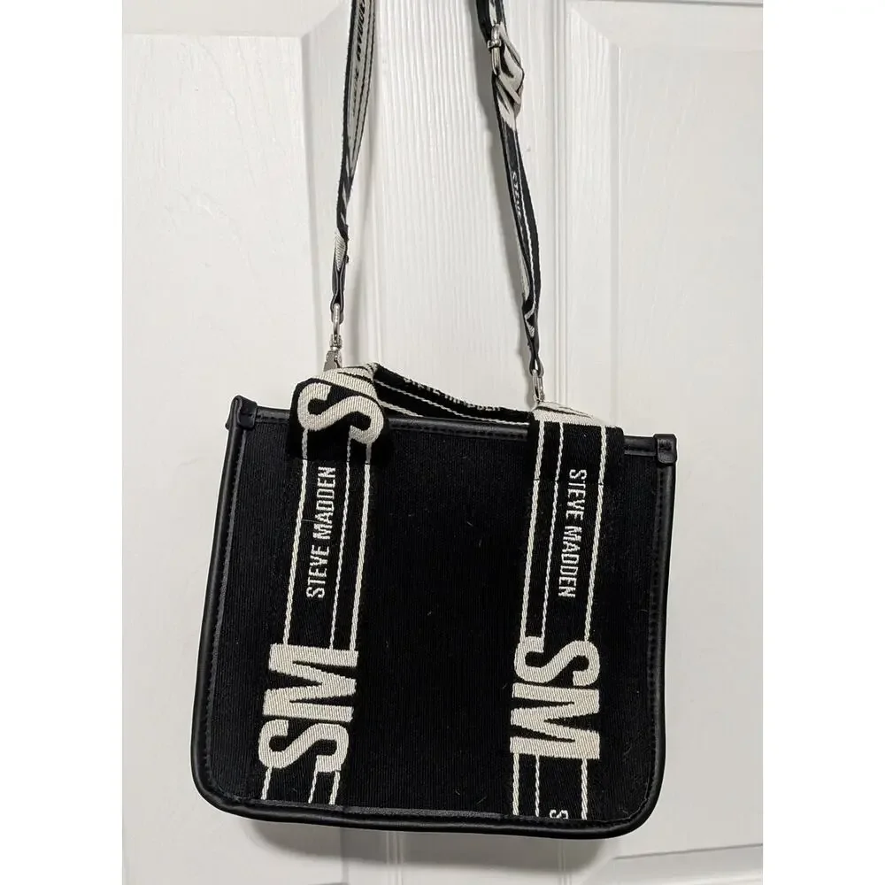 Steve Madden Bwebber Black Canvas Crossbody Satchel Bag Logo Strap Coin Pouch